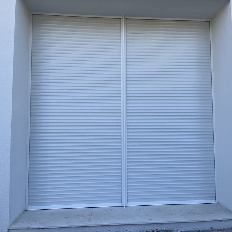 Cierre de persiana de aluminio