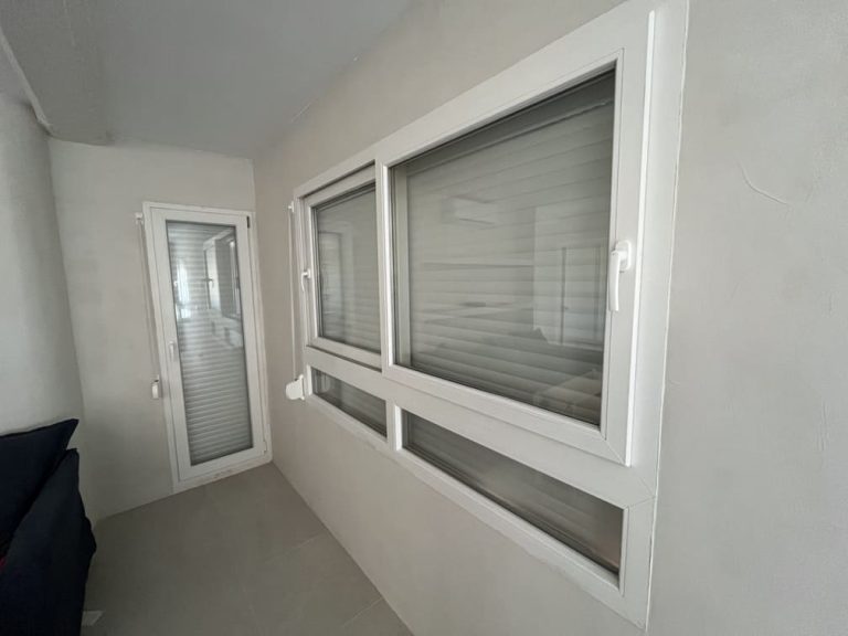 persiana cerrada enrollable