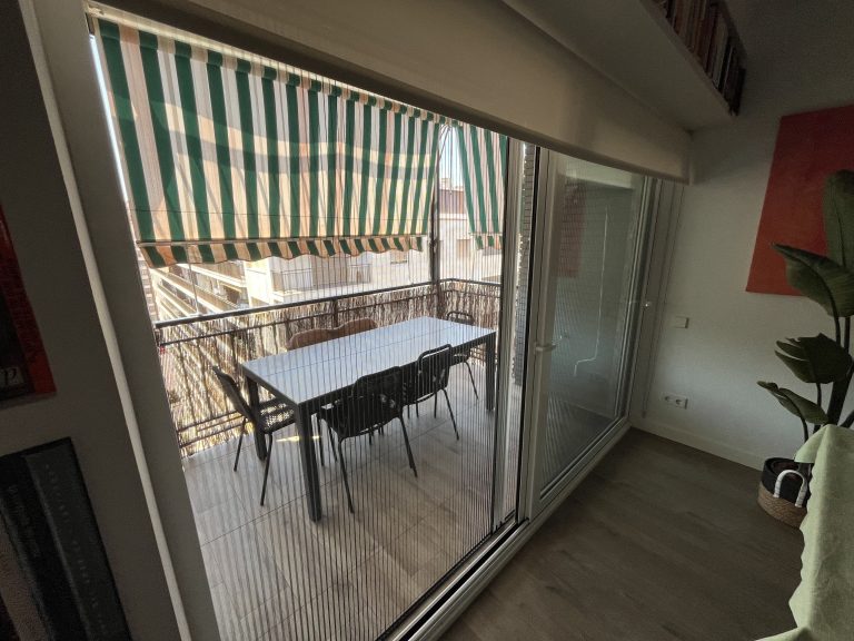 Mosquitera plisada para balcon