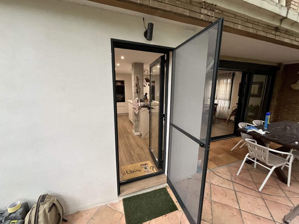 Mosquitera para puerta